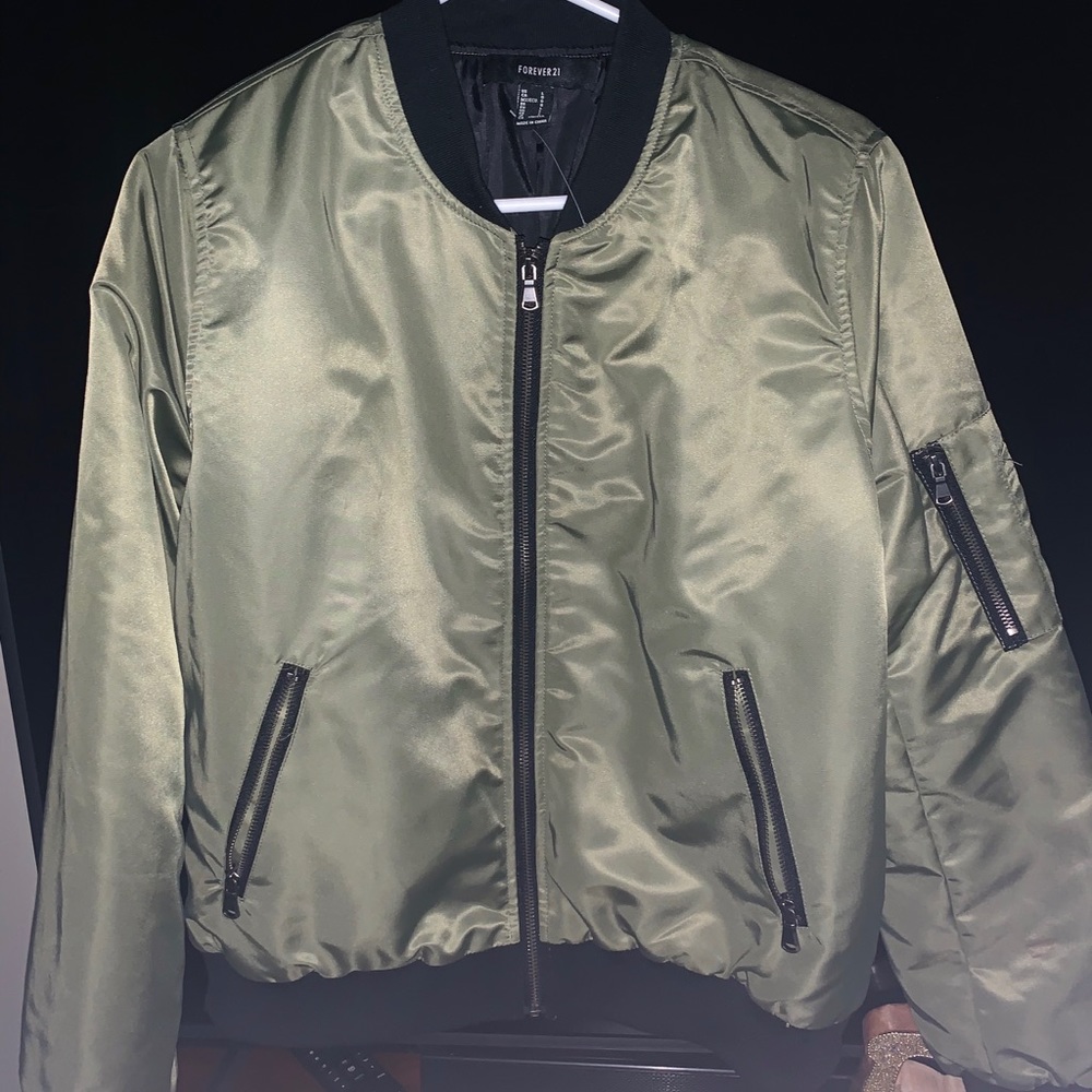 Bomber jacket